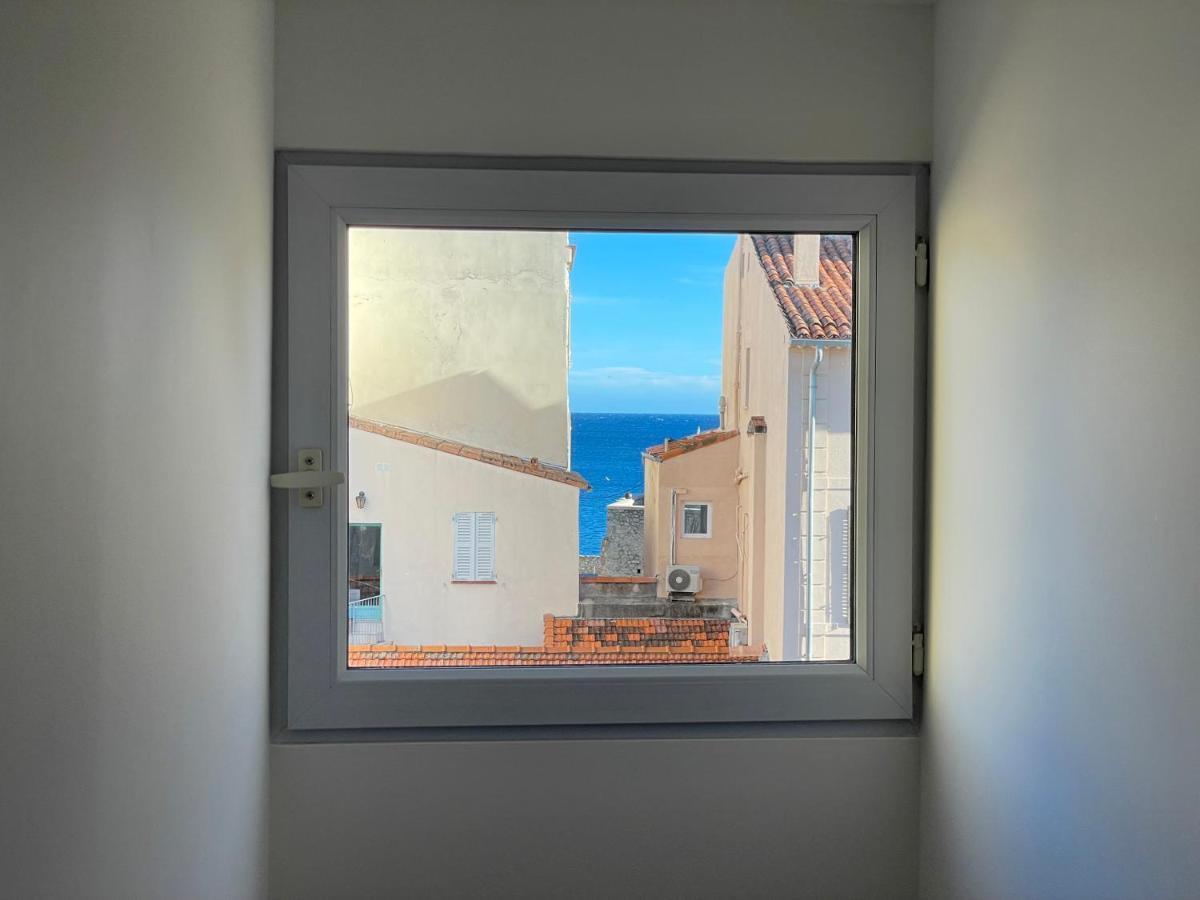 Nice Renting - Massena - Loft - Heart Of Vieil Antibes - The Market With Sea View Екстер'єр фото