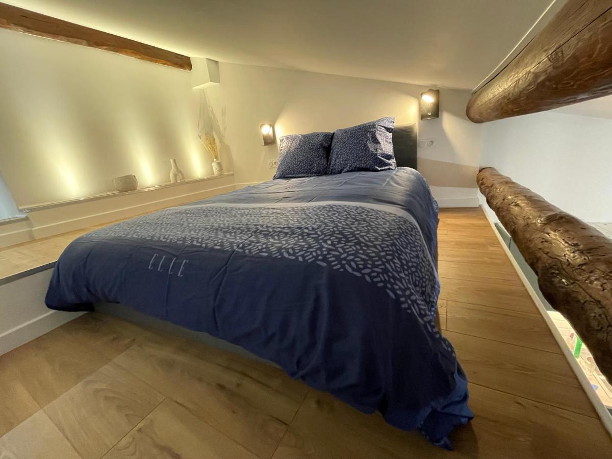 Nice Renting - Massena - Loft - Heart Of Vieil Antibes - The Market With Sea View Екстер'єр фото
